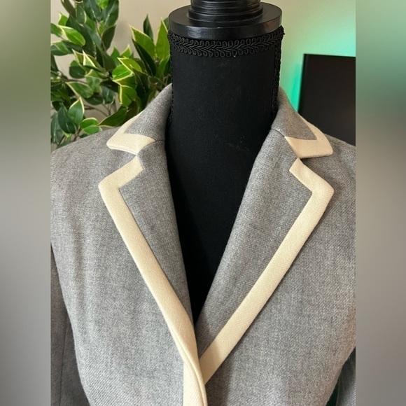 J. Crew Gray Fully-lined wool blazer Size 0 Cream trim Nautical buttons - Picture 2 of 11